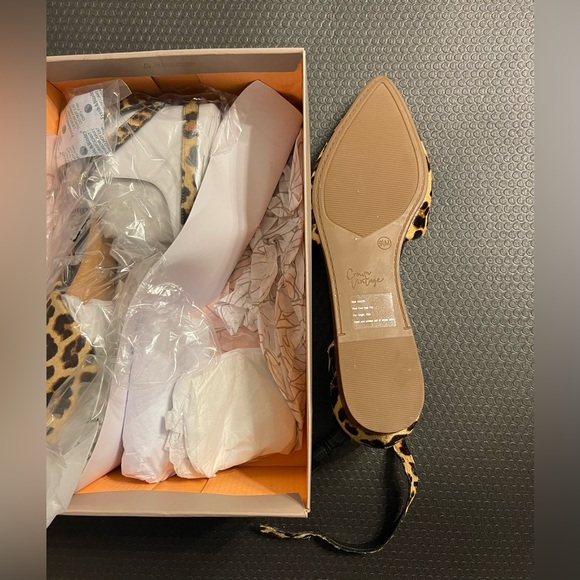 Crown Vintage flats - Picture 4 of 6